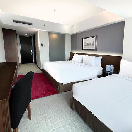 Aston Madiun Hotel & Conference Center Eksteriør billede
