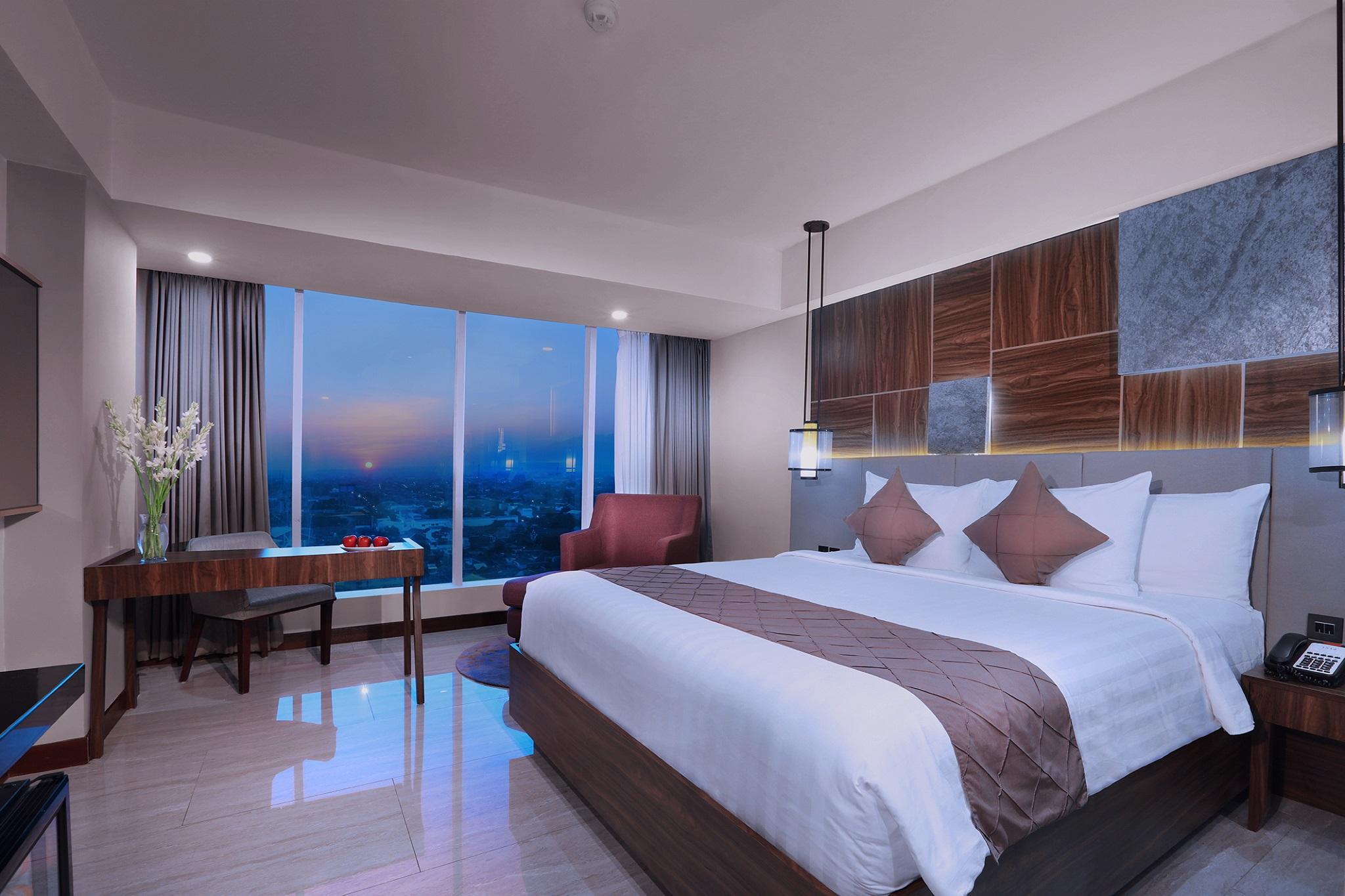 Aston Madiun Hotel & Conference Center Eksteriør billede