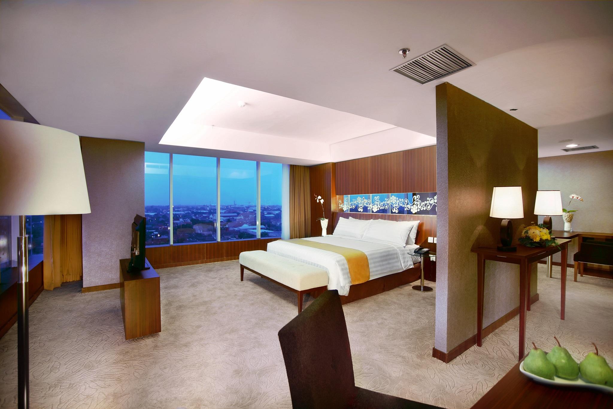 Aston Madiun Hotel & Conference Center Eksteriør billede