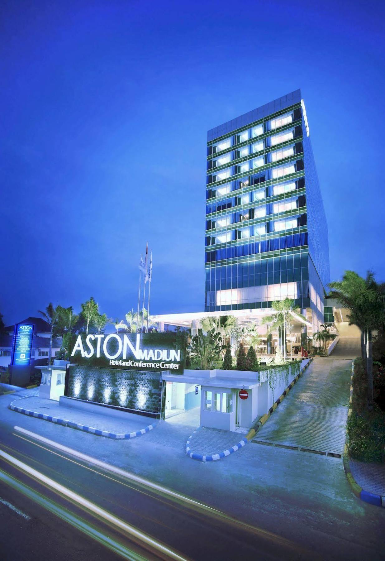 Aston Madiun Hotel & Conference Center Eksteriør billede